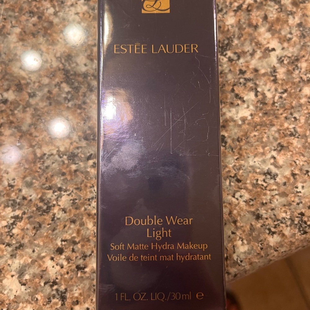 Estée Lauder - Double Wear Light - 1W2 Sand